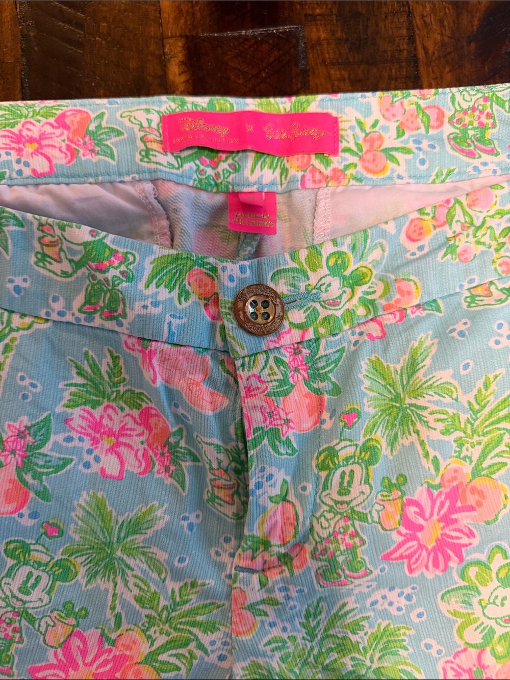 Lilly loves Disney shorts. Size 8. - Picture 2 of 2